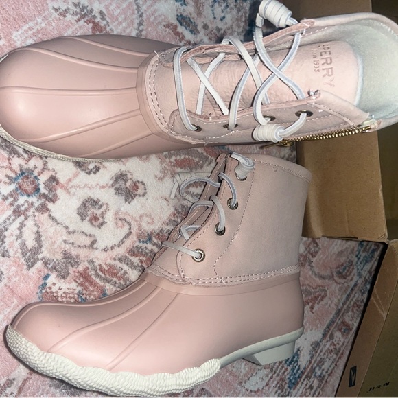 Sperry duck boots pink size 6.5 - Picture 4 of 4